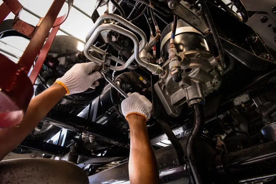 How to Choose the Right Mobile Mechanic for Engine Replacement in Las Vegas, NV